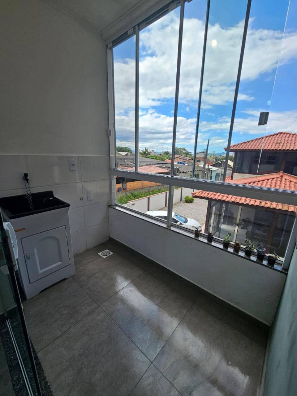 Proximo Ao Aeroporto E Praias Do Sul Da Ilha * Florianópolis